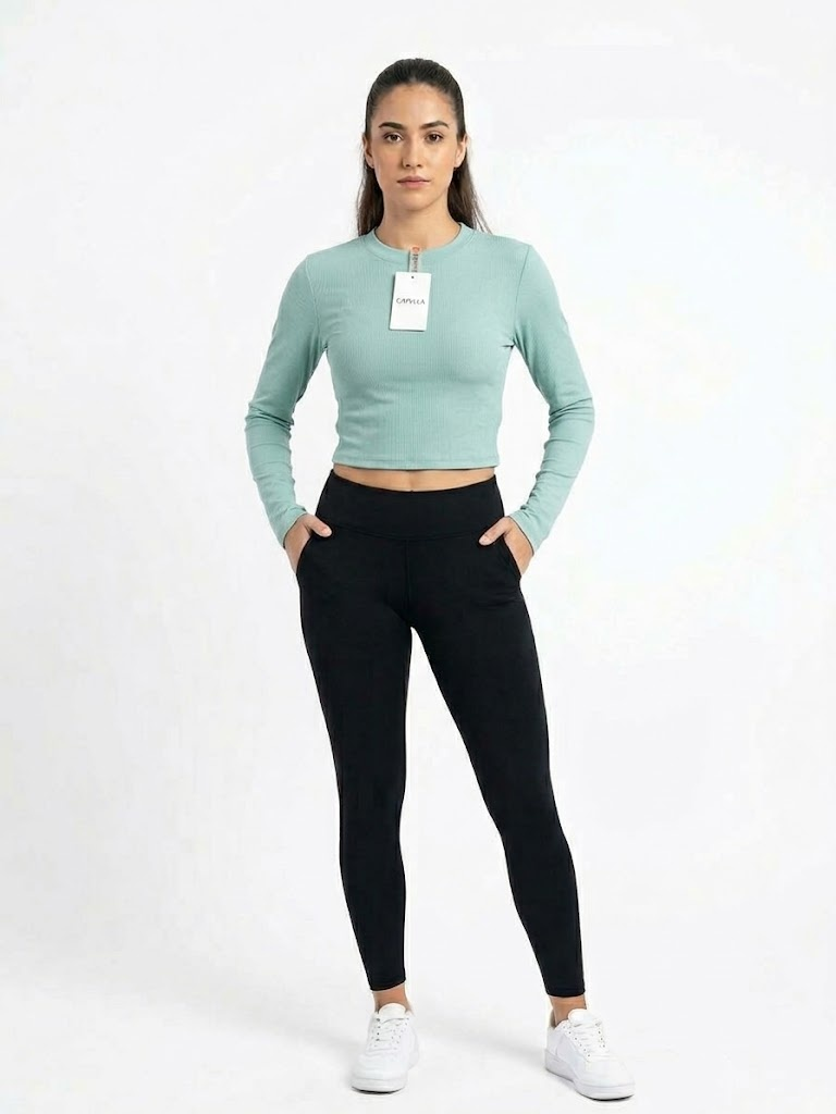 Top Deportivo Manga Larga Capella "Ribbed Cropped" – Verde Salvia